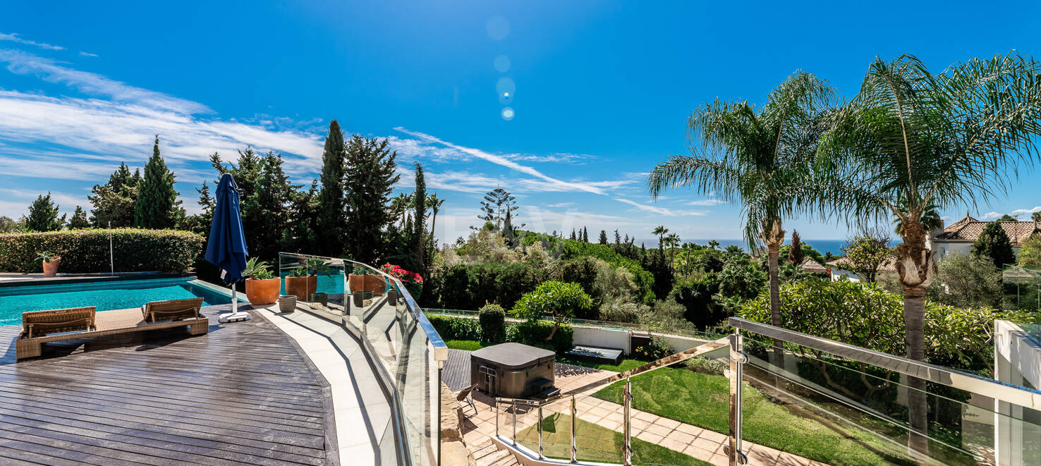 Modern Villa i Hacienda Las Chapas med havsutsikt