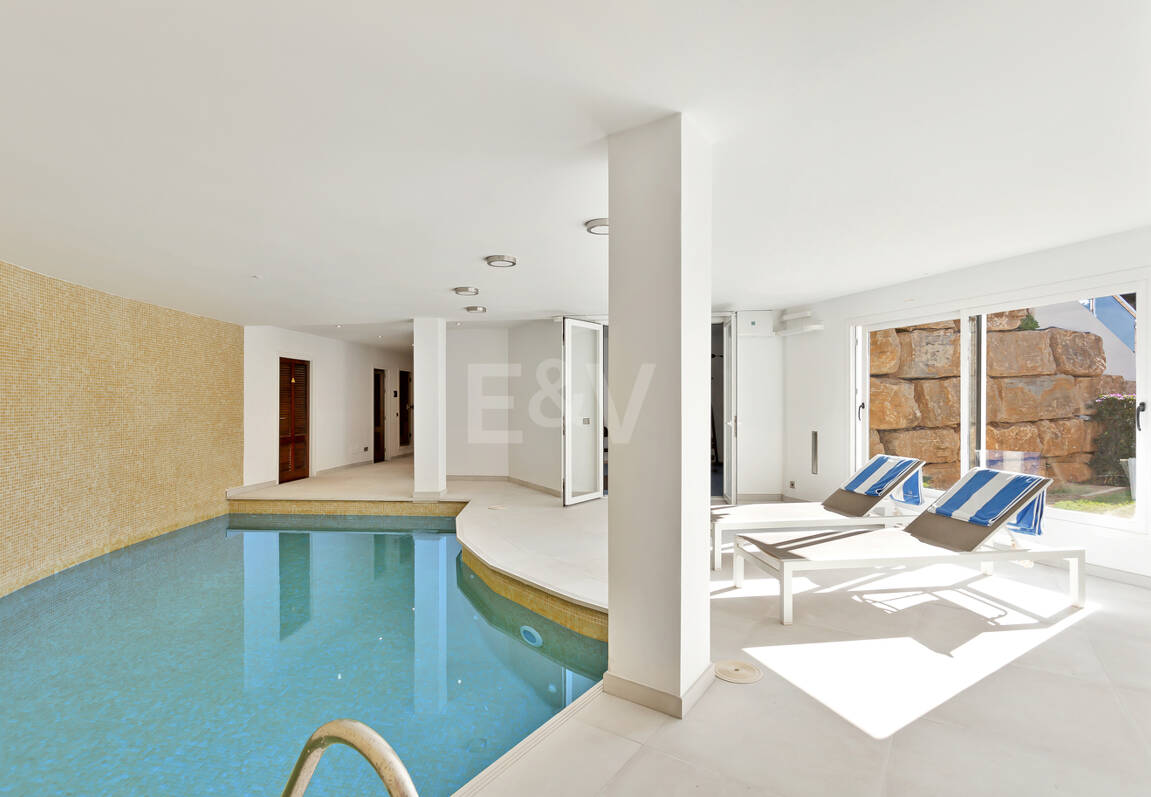 Villa moderna en Hacienda Las Chapas con impresionantes vistas al mar