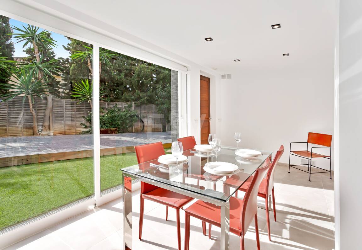 Modern Villa i Hacienda Las Chapas med havsutsikt