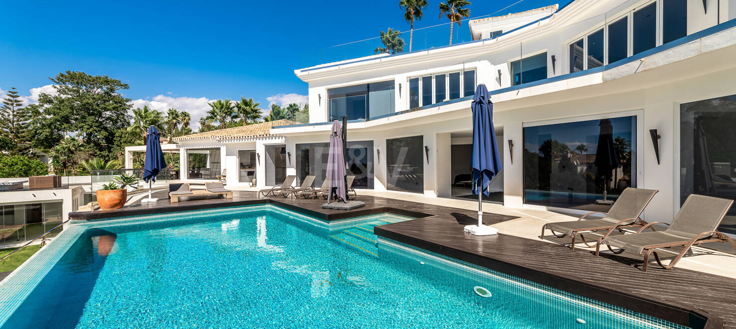 Modern Villa i Hacienda Las Chapas med havsutsikt