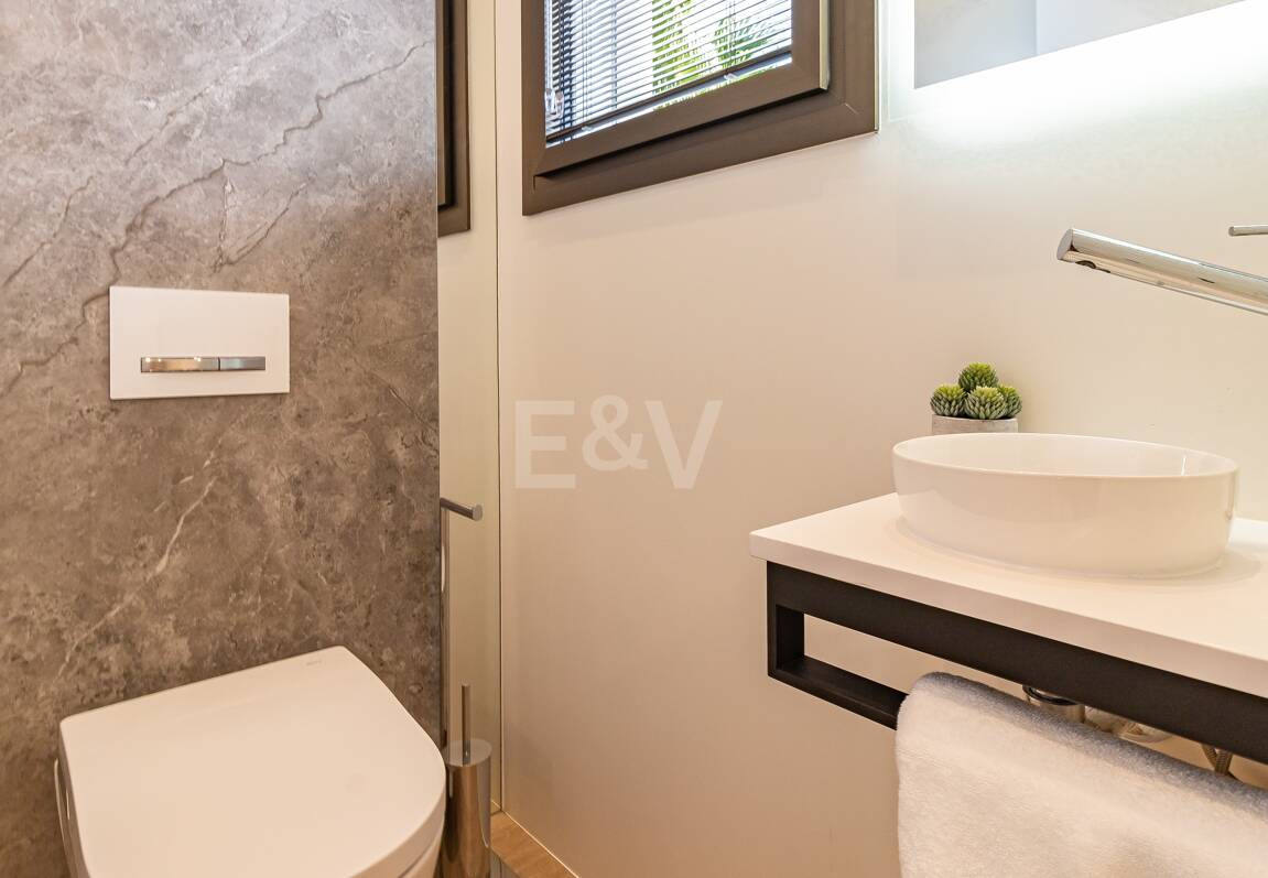 Luxueux Beachfront Townhouse à Coral Beach sur le Golden Mile de Marbella