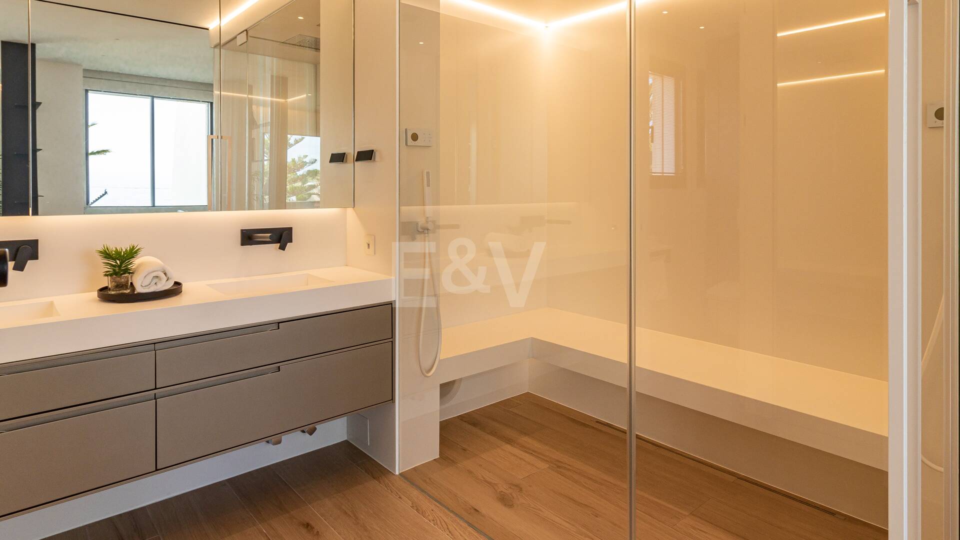 Luxurious Beachfront Townhouse in Coral Beach on Marbella's Golden Mile