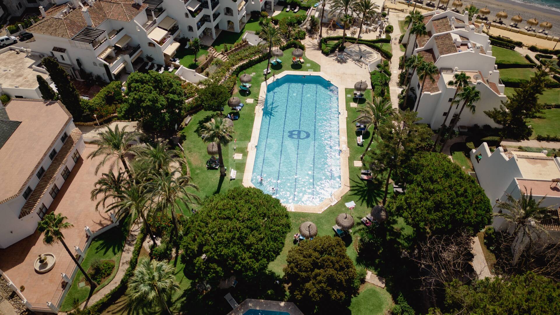 Luxueux Beachfront Townhouse à Coral Beach sur le Golden Mile de Marbella