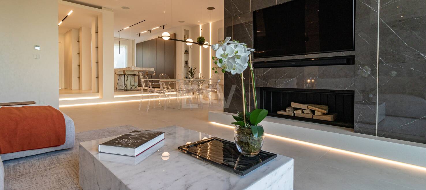 Lyxig Beachfront Townhouse i Coral Beach på Marbellas Golden Mile