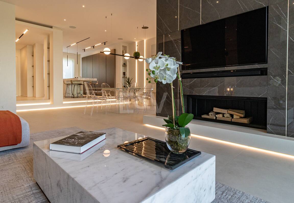 Luxueux Beachfront Townhouse à Coral Beach sur le Golden Mile de Marbella