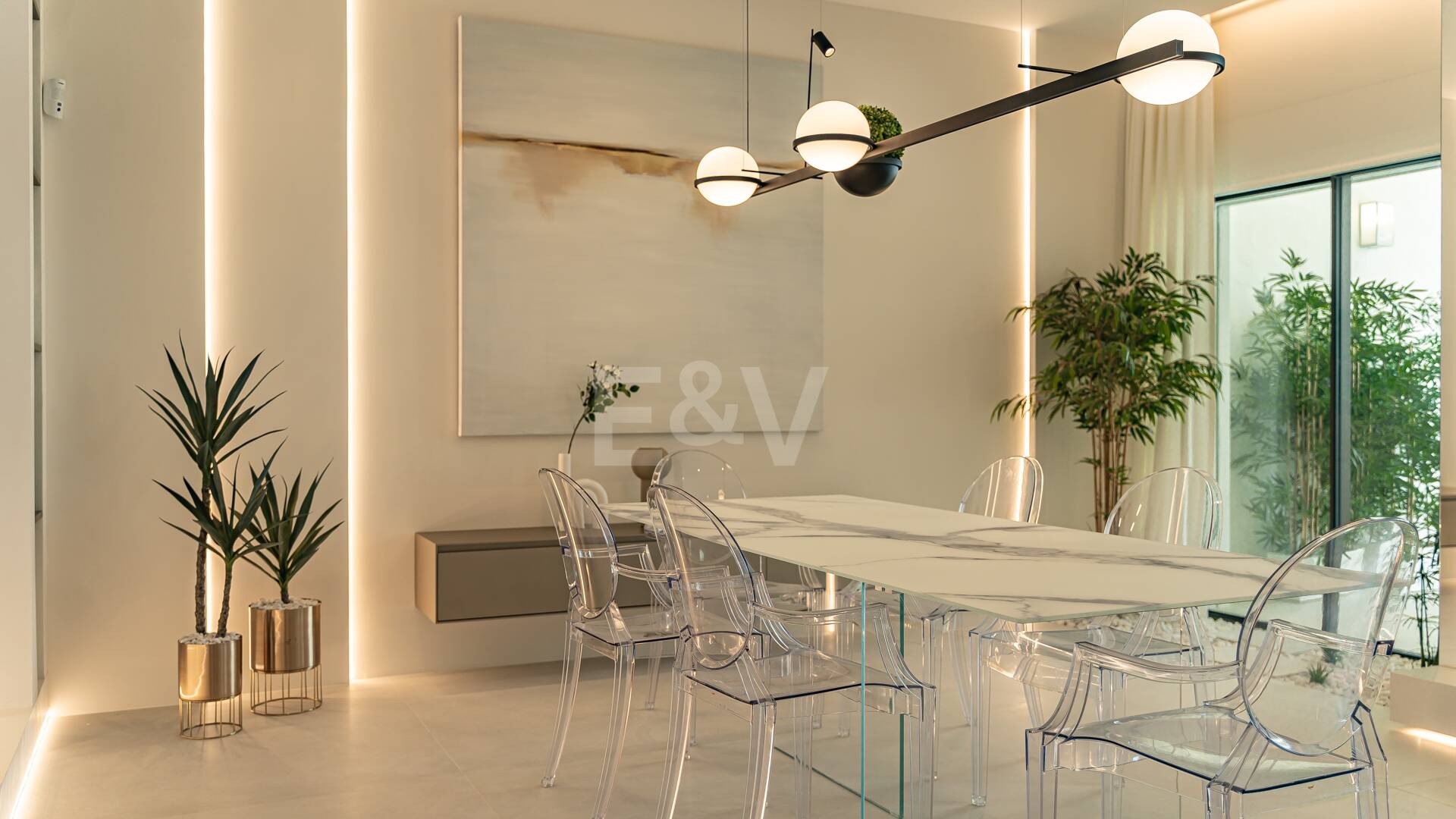 Luxueux Beachfront Townhouse à Coral Beach sur le Golden Mile de Marbella