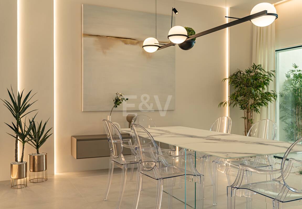 Luxueux Beachfront Townhouse à Coral Beach sur le Golden Mile de Marbella