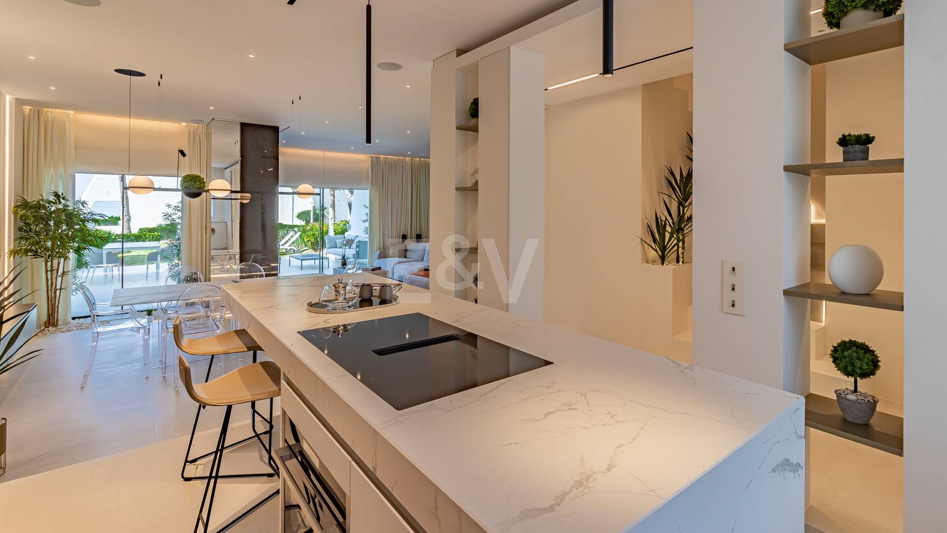 Luxurious Beachfront Townhouse in Coral Beach on Marbella's Golden Mile