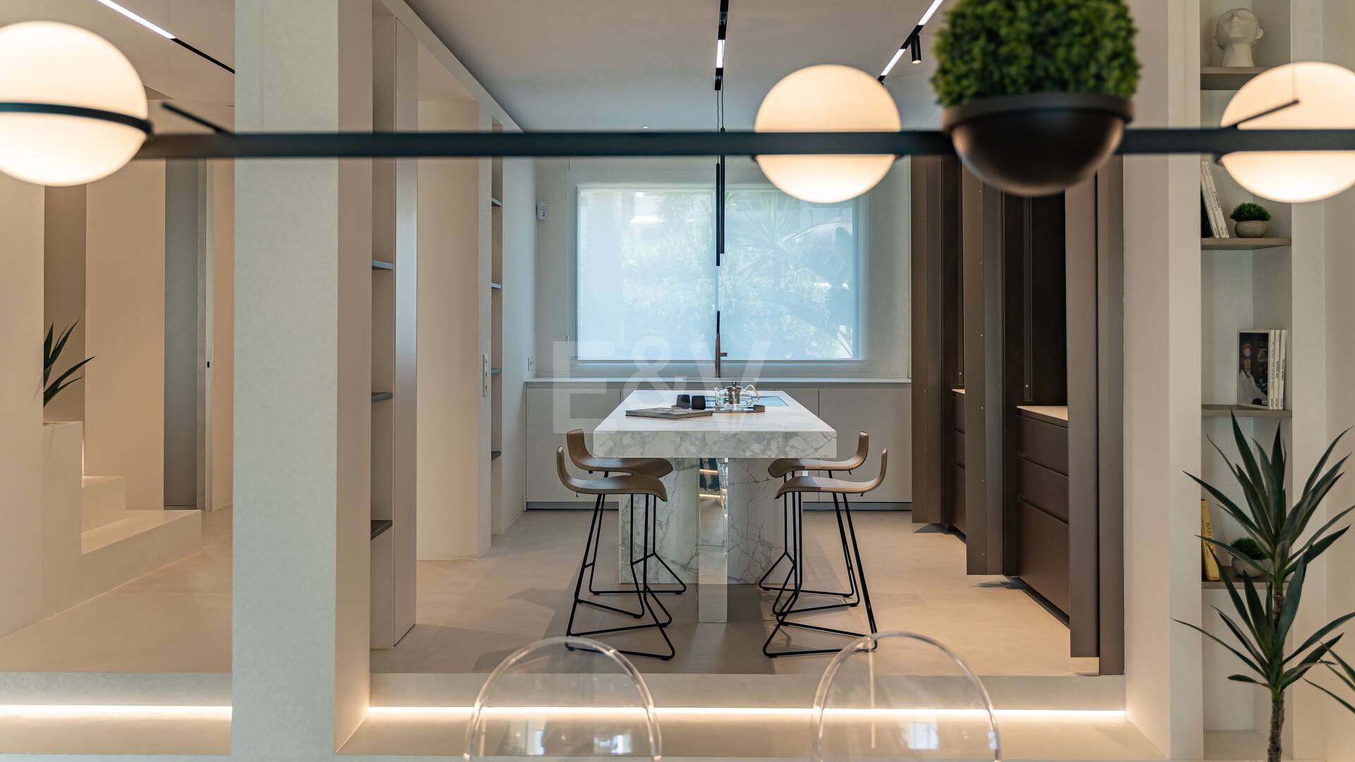 Luxurious Beachfront Townhouse in Coral Beach on Marbella's Golden Mile