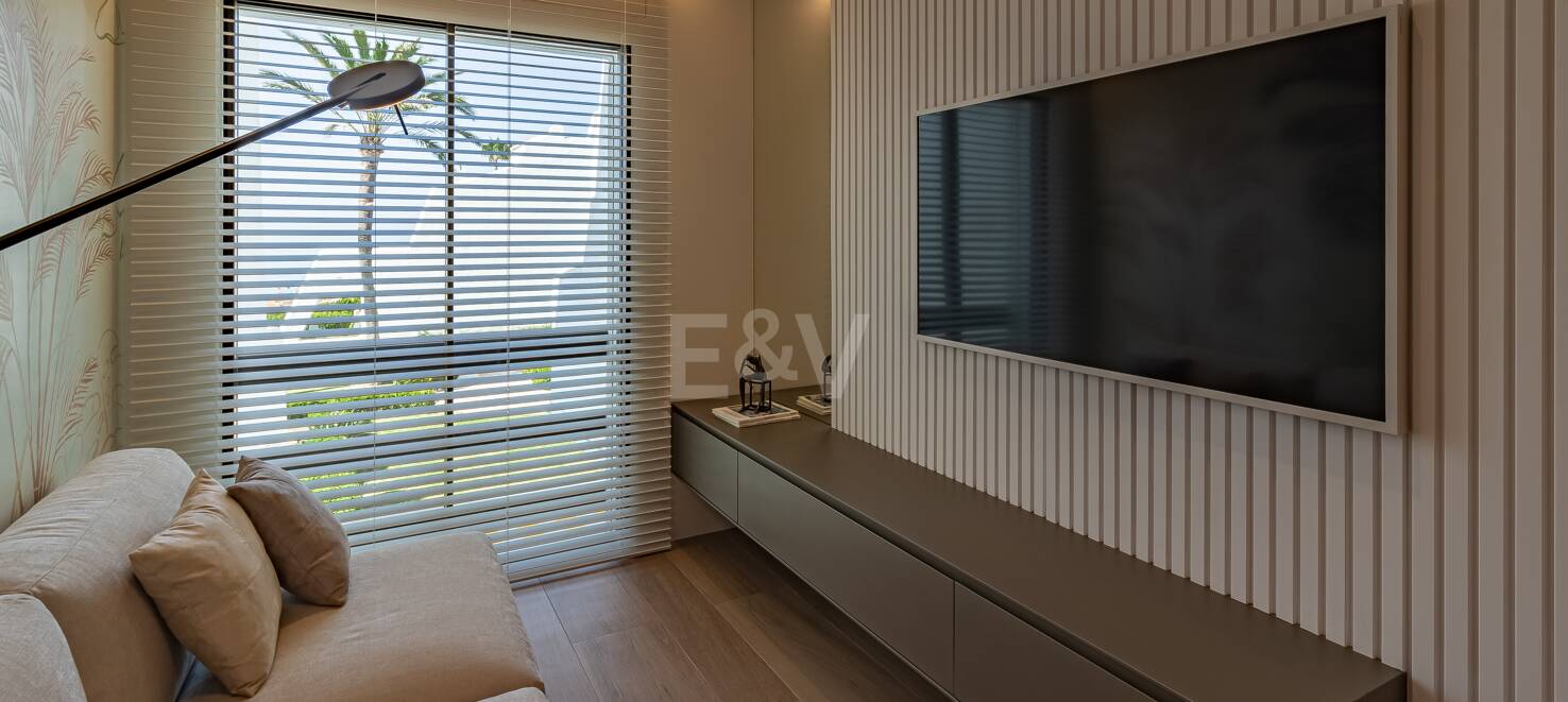 Lyxig Beachfront Townhouse i Coral Beach på Marbellas Golden Mile