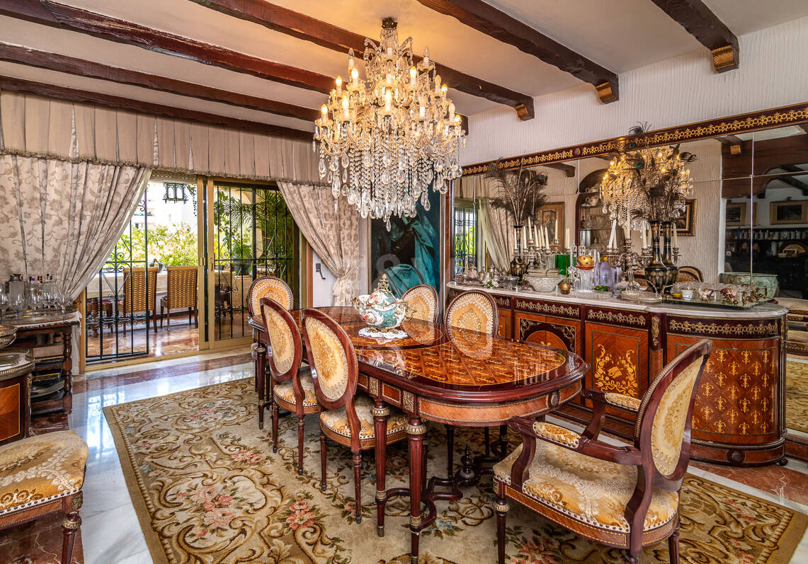 Villa spacieuse à Marbella à proximité de la plage