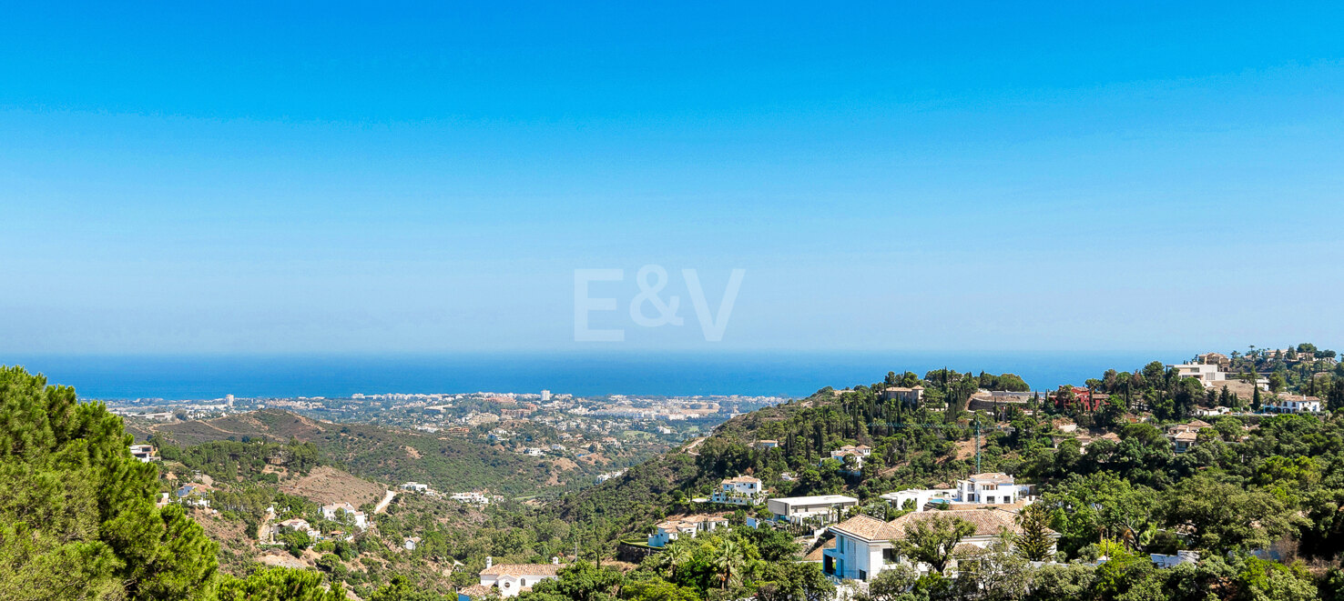 Villa im andalusischen Stil mit Panoramablick i El Madroñal