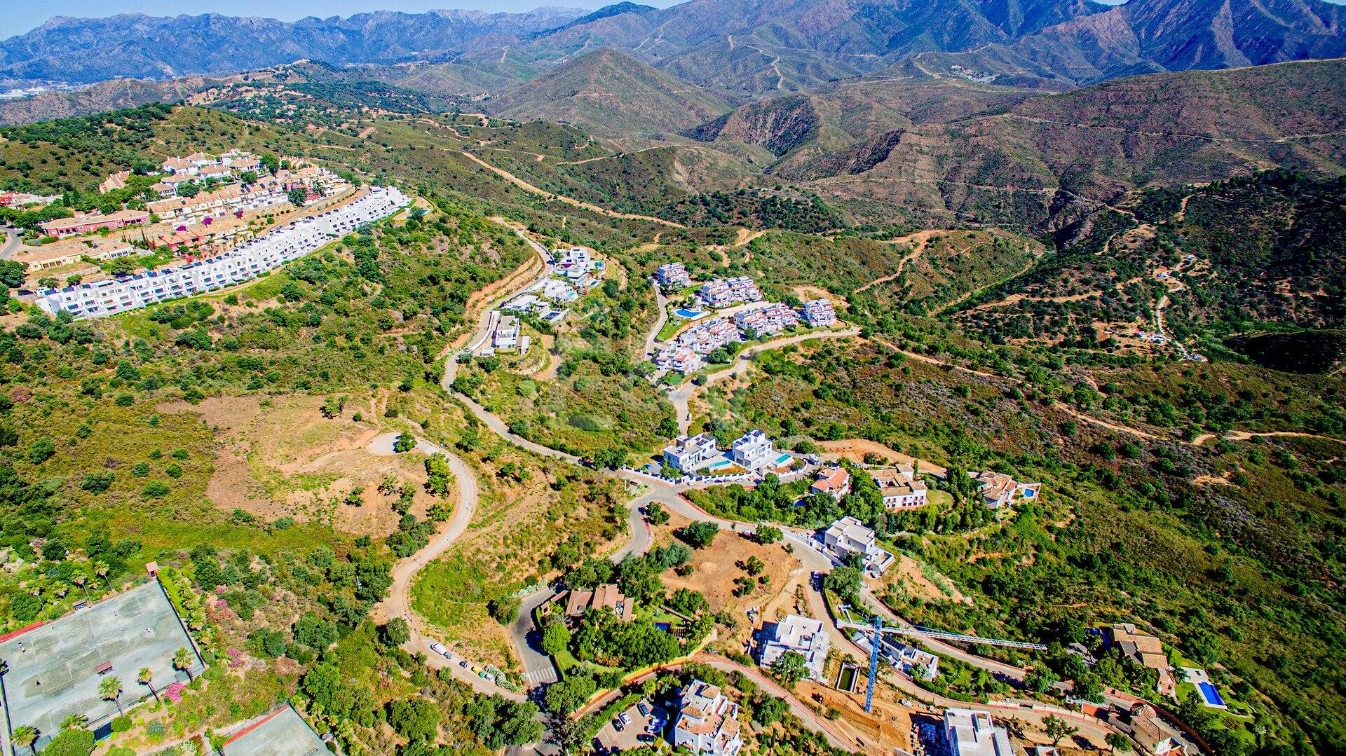 Sehr großes Grundstück mit herrlichem Meerblick in La Mairena