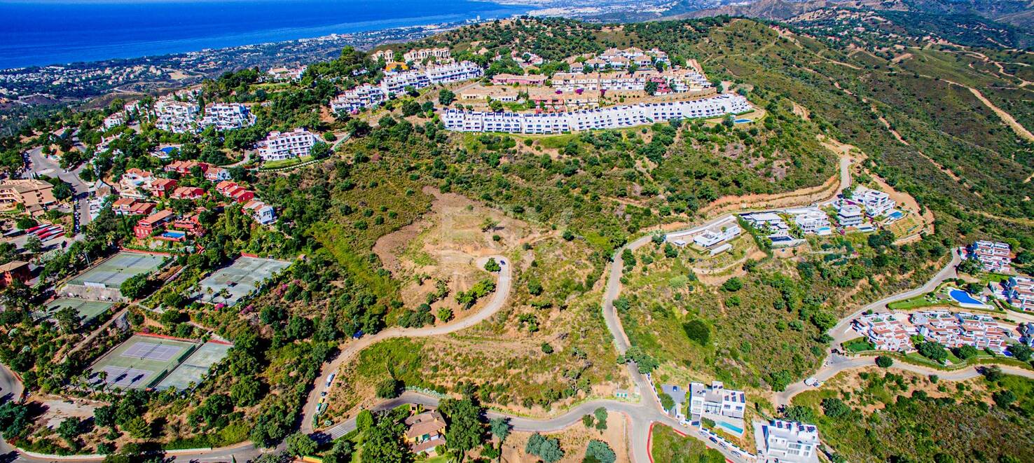 Très grand terrain avec vue imprenable sur la mer à La Mairena