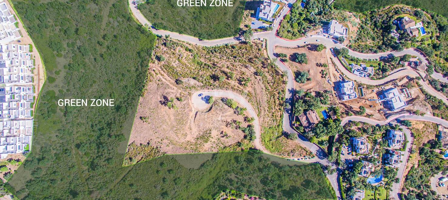 Très grand terrain avec vue imprenable sur la mer à La Mairena