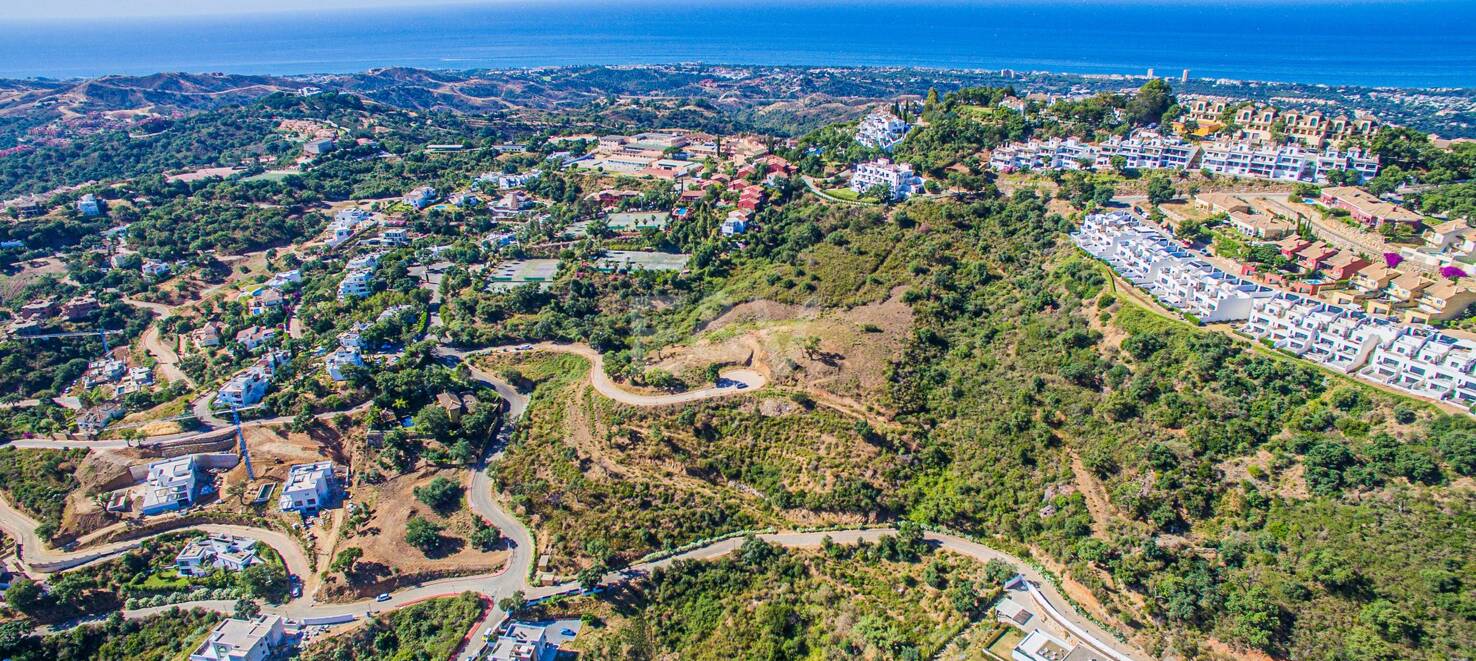 Très grand terrain avec vue imprenable sur la mer à La Mairena