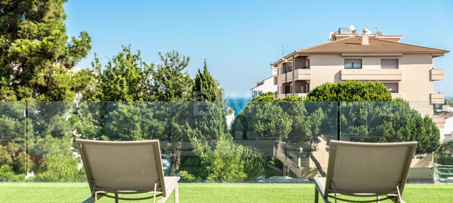 Fabulosa villa nueva y moderna en Puerto Banús. Precio desde €19,000 por semana