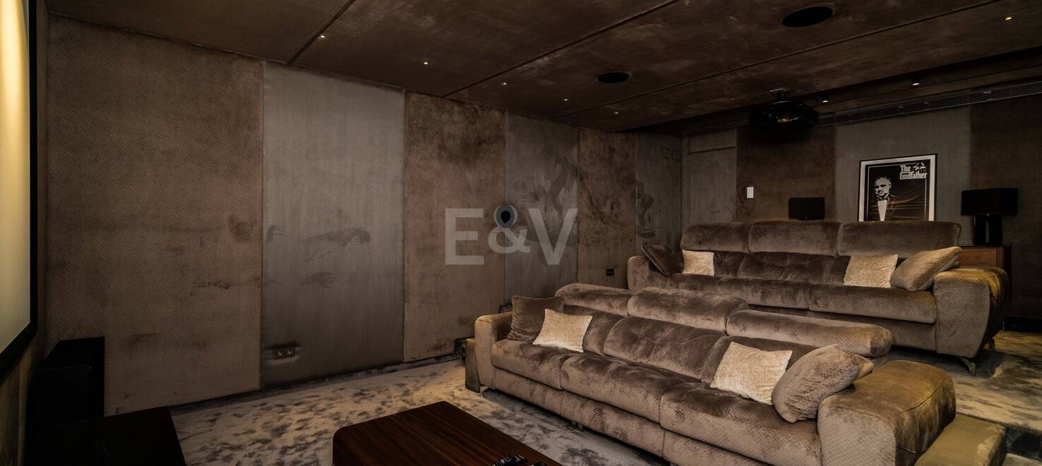 Fabulosa villa nueva y moderna en Puerto Banús. Precio desde €19,000 por semana