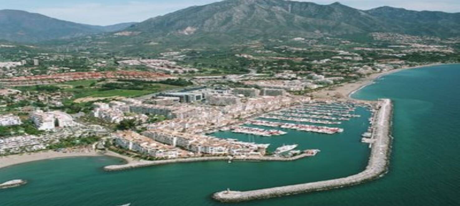 Villas Project in Nueva Andalucia, steps away from Puerto Banus