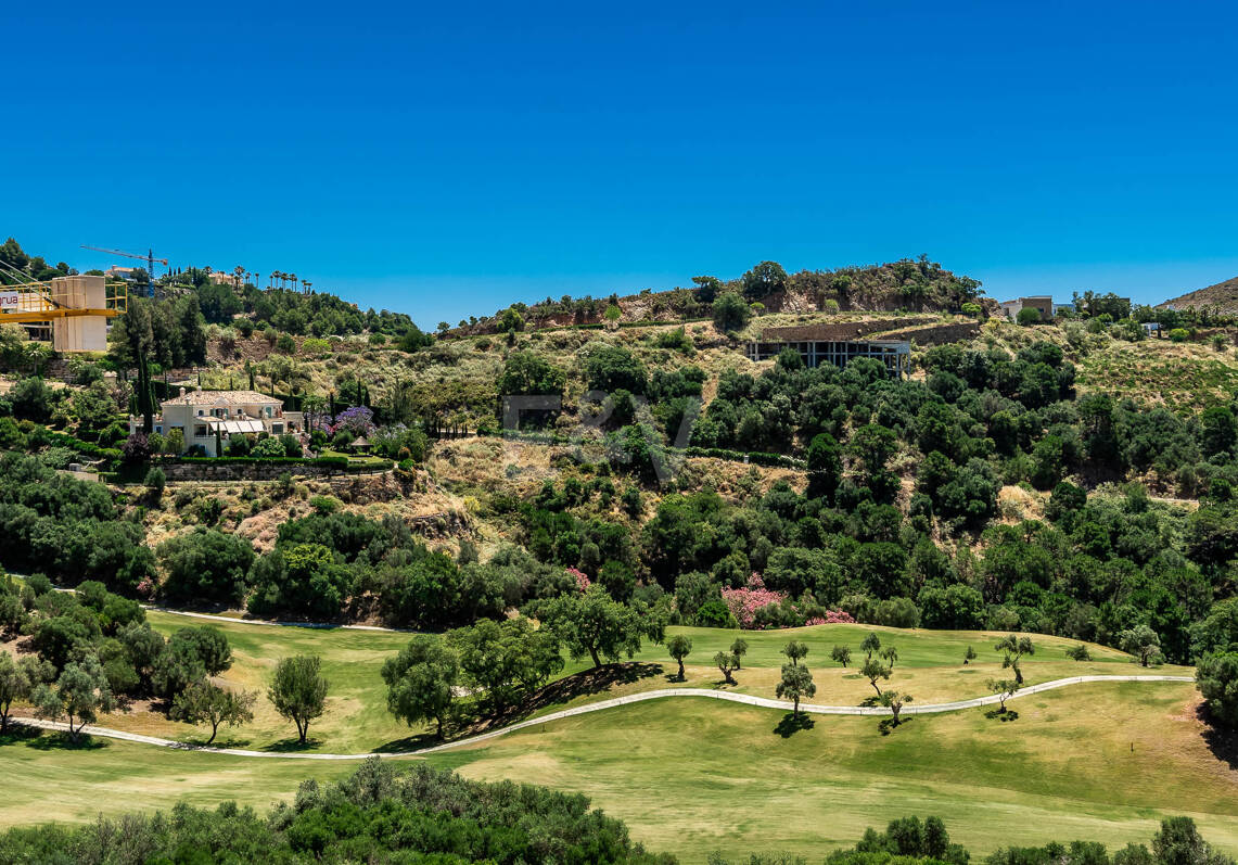 Impresionante villa en primera línea de golf en Marbella Club Golf Resort