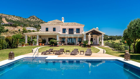 Stunning front line golf villa in Marbella Club Golf Resort