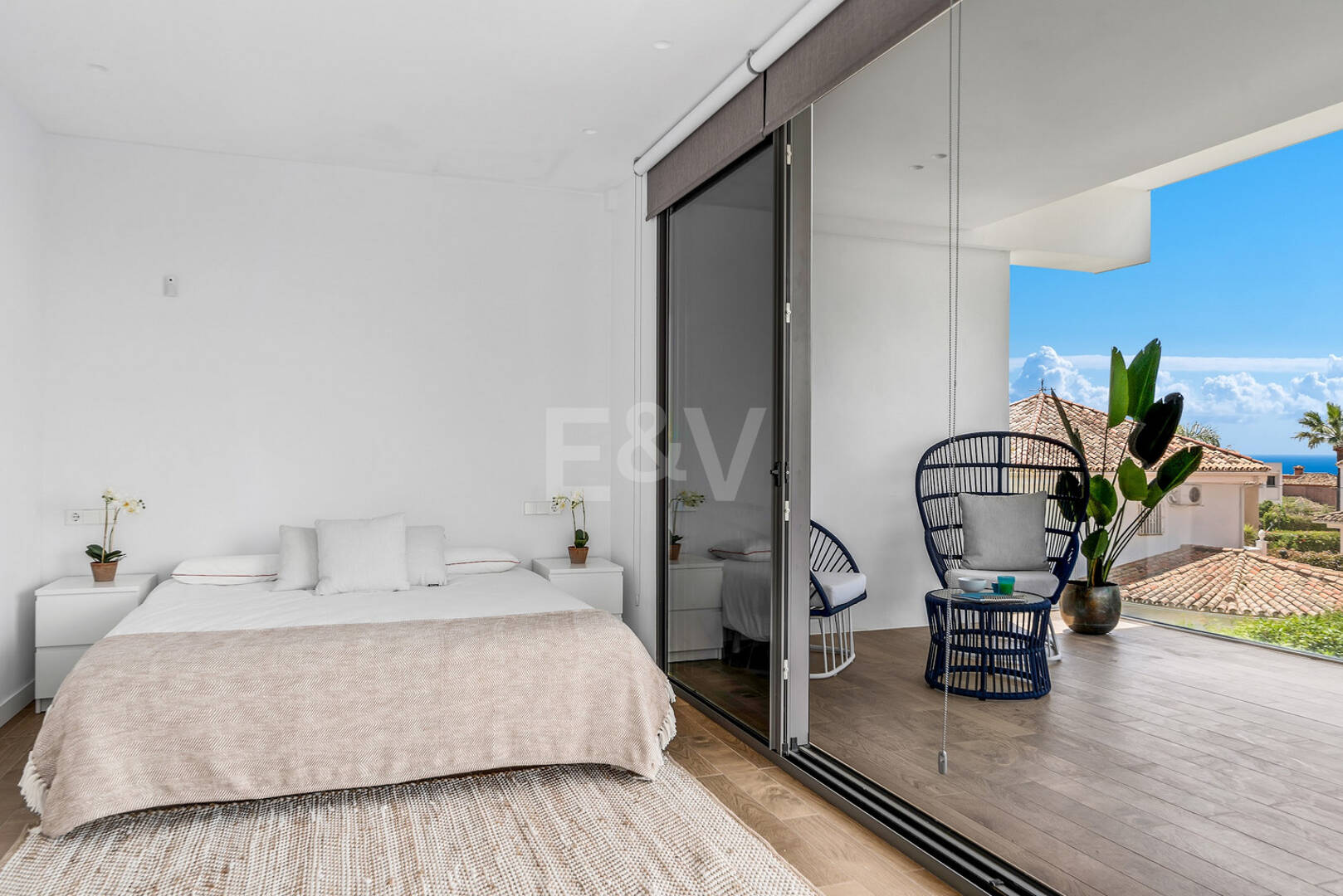 Villa de luxe moderne avec vue sur la mer. Prix à partir de 9 500 € par semaine