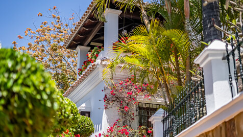 Lujosa villa lado playa en Bahía de Marbella