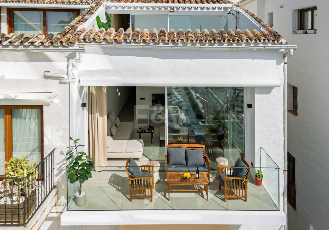 Spektakuläres Penthaus in Puerto Banus mit Hafenblick
