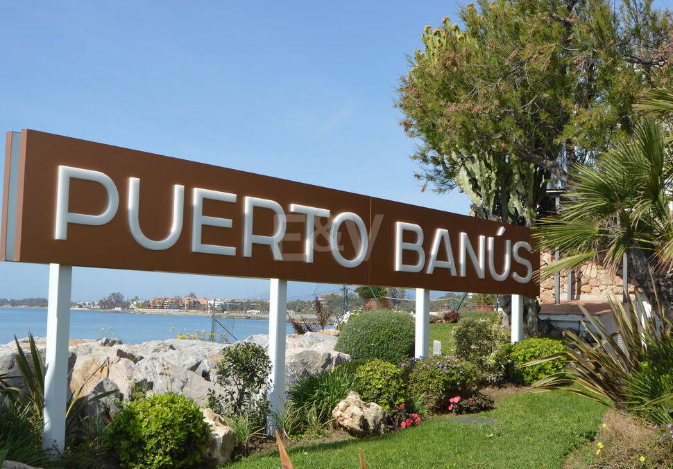 Spektakuläres Penthaus in Puerto Banus mit Hafenblick