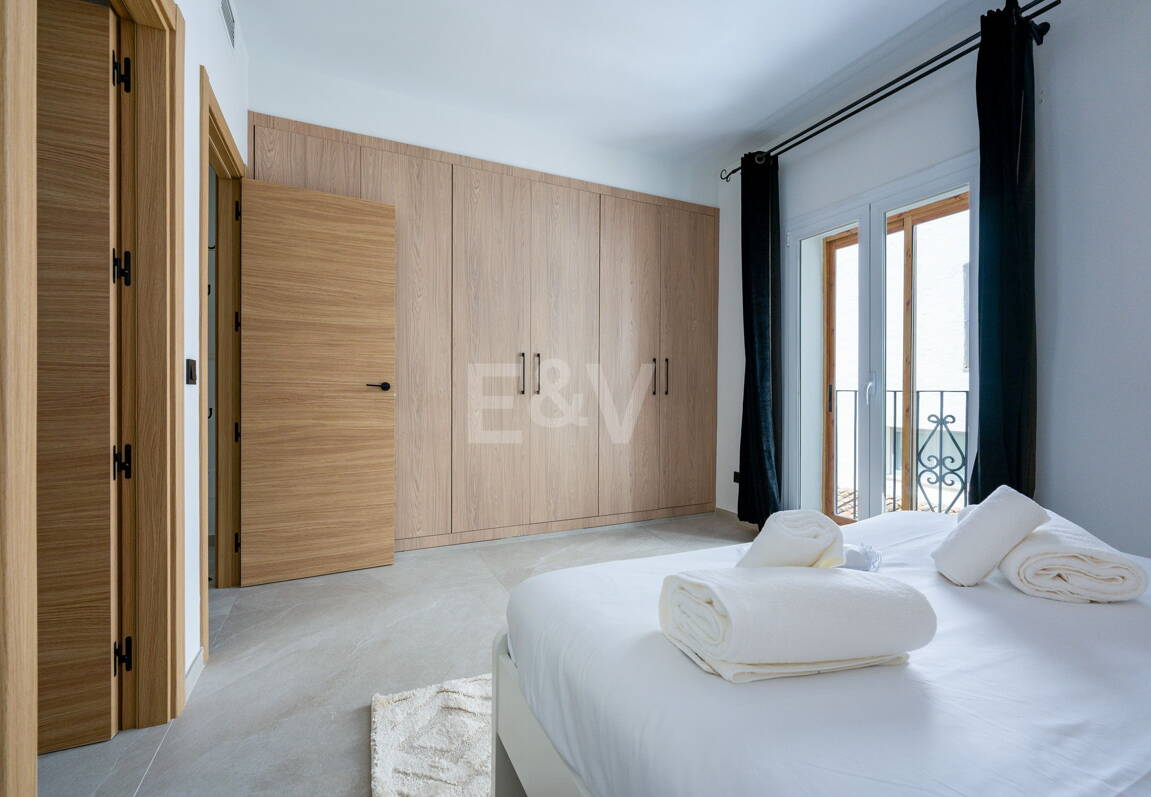 Ljus takvåning i Puerto Banus med utsikt över hamnen