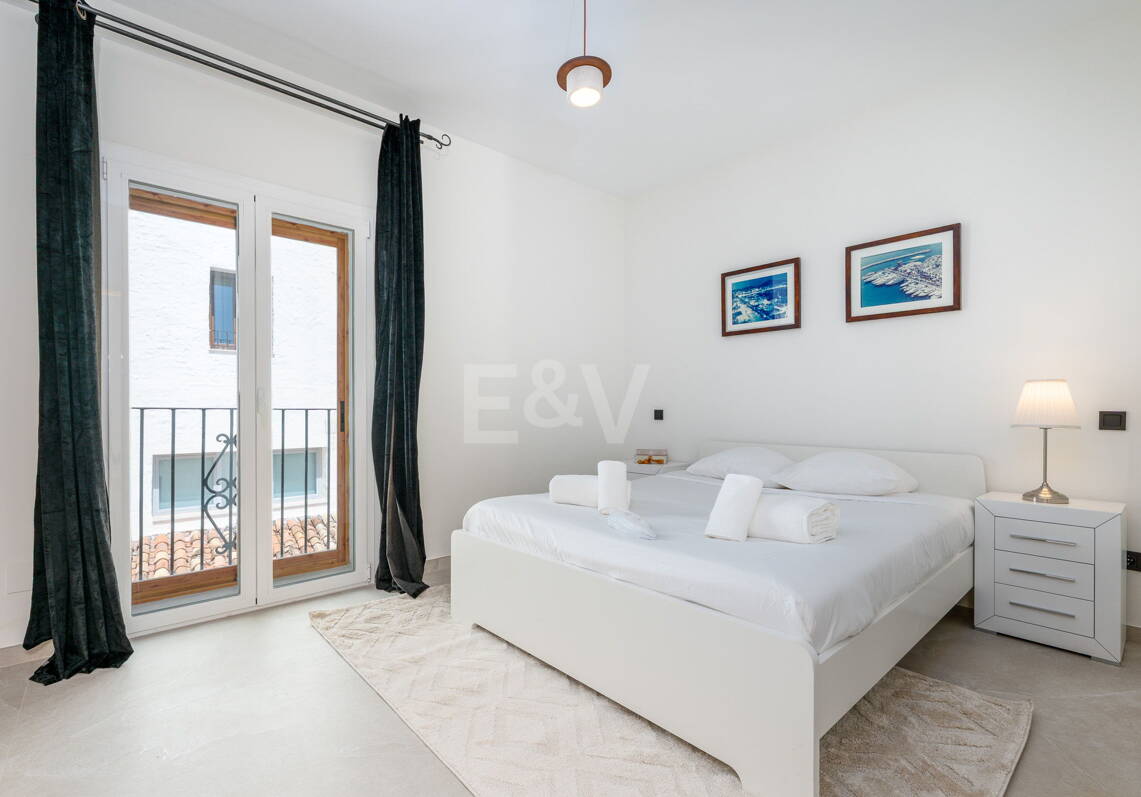 Spektakuläres Penthaus in Puerto Banus mit Hafenblick