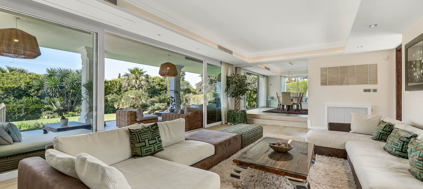 Stunning Large Family Villa in Nagüeles available July and August
