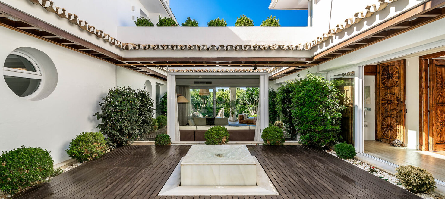 Stunning Large Family Villa in Nagüeles available July and August