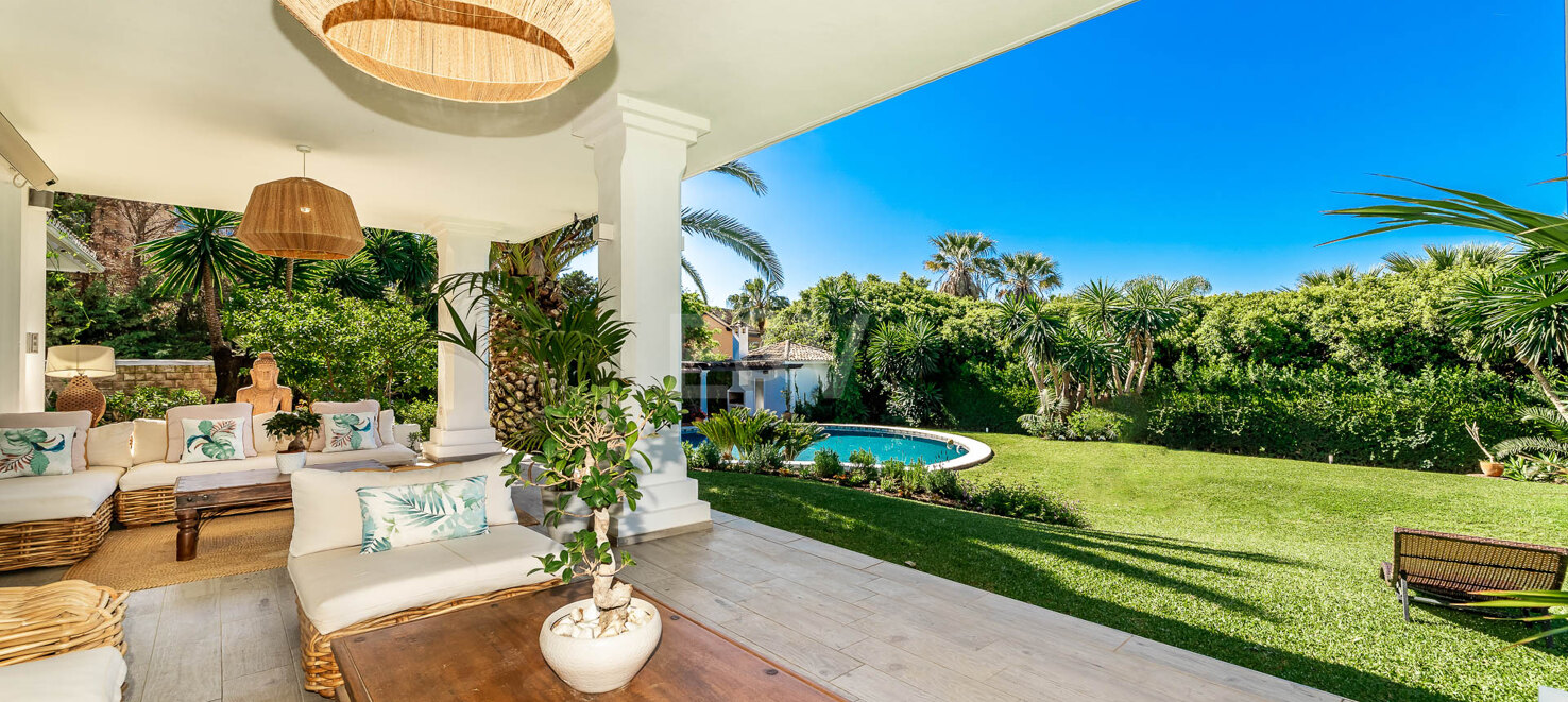 Stunning Large Family Villa in Nagüeles available July and August
