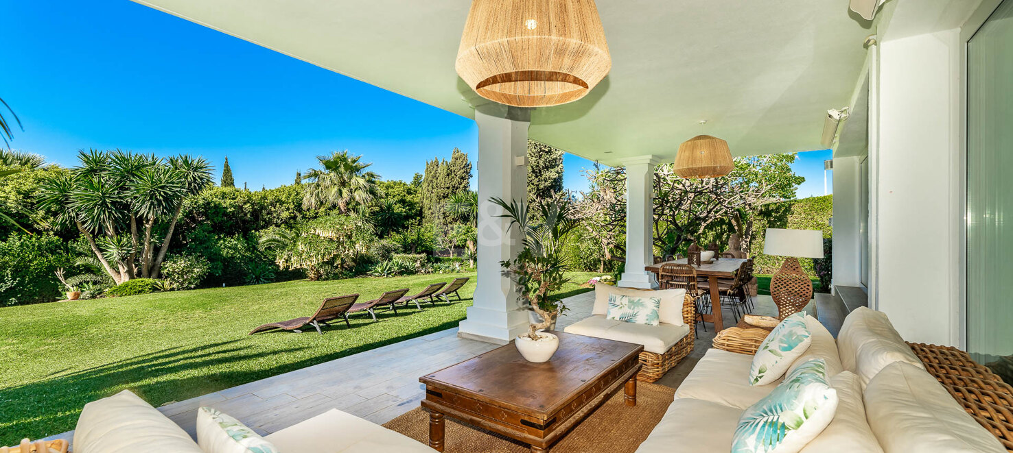 Stunning Large Family Villa in Nagüeles available July and August