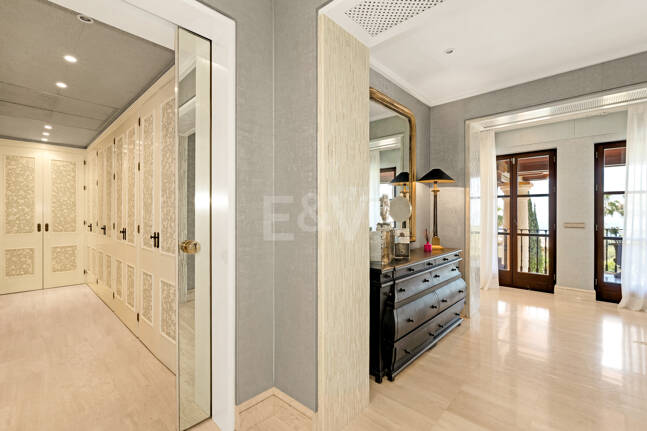 Exquisite Mansion with Breathtaking Views in Sierra Blanca