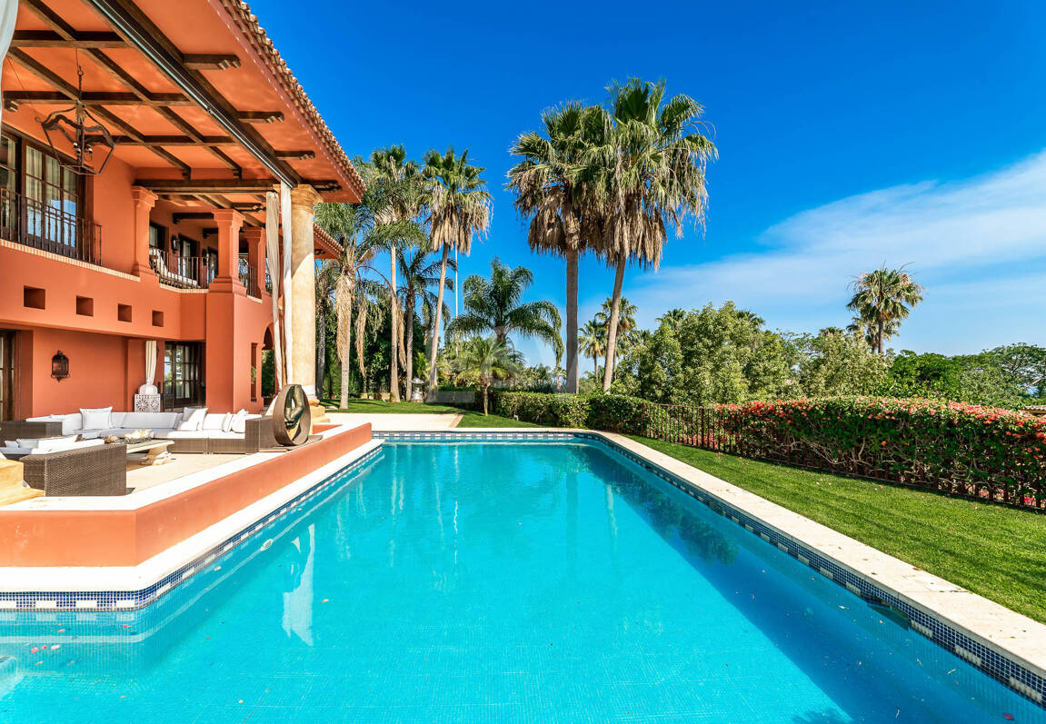 Utsökt herrgård med hisnande utsikt i Sierra Blanca