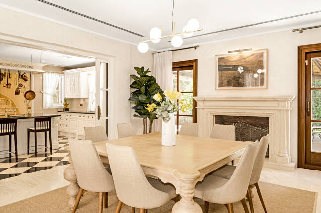 Exquisite Mansion with Breathtaking Views in Sierra Blanca
