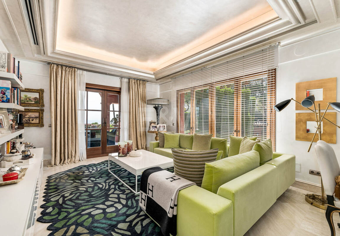 Utsökt herrgård med hisnande utsikt i Sierra Blanca