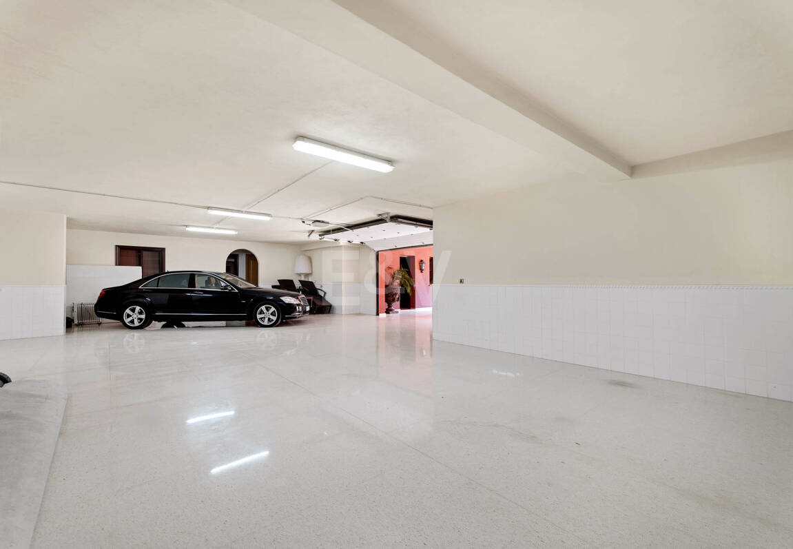 Utsökt herrgård med hisnande utsikt i Sierra Blanca