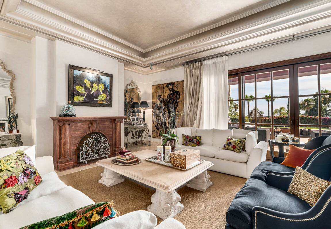 Utsökt herrgård med hisnande utsikt i Sierra Blanca