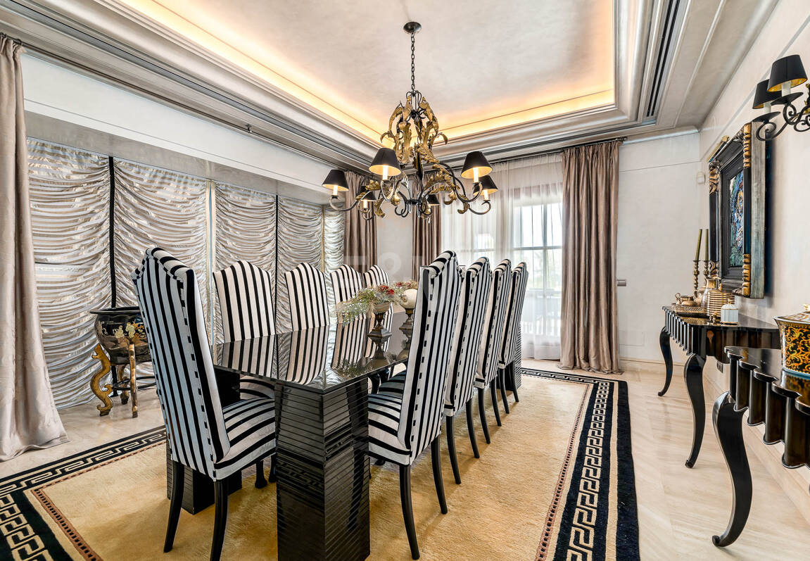 Utsökt herrgård med hisnande utsikt i Sierra Blanca