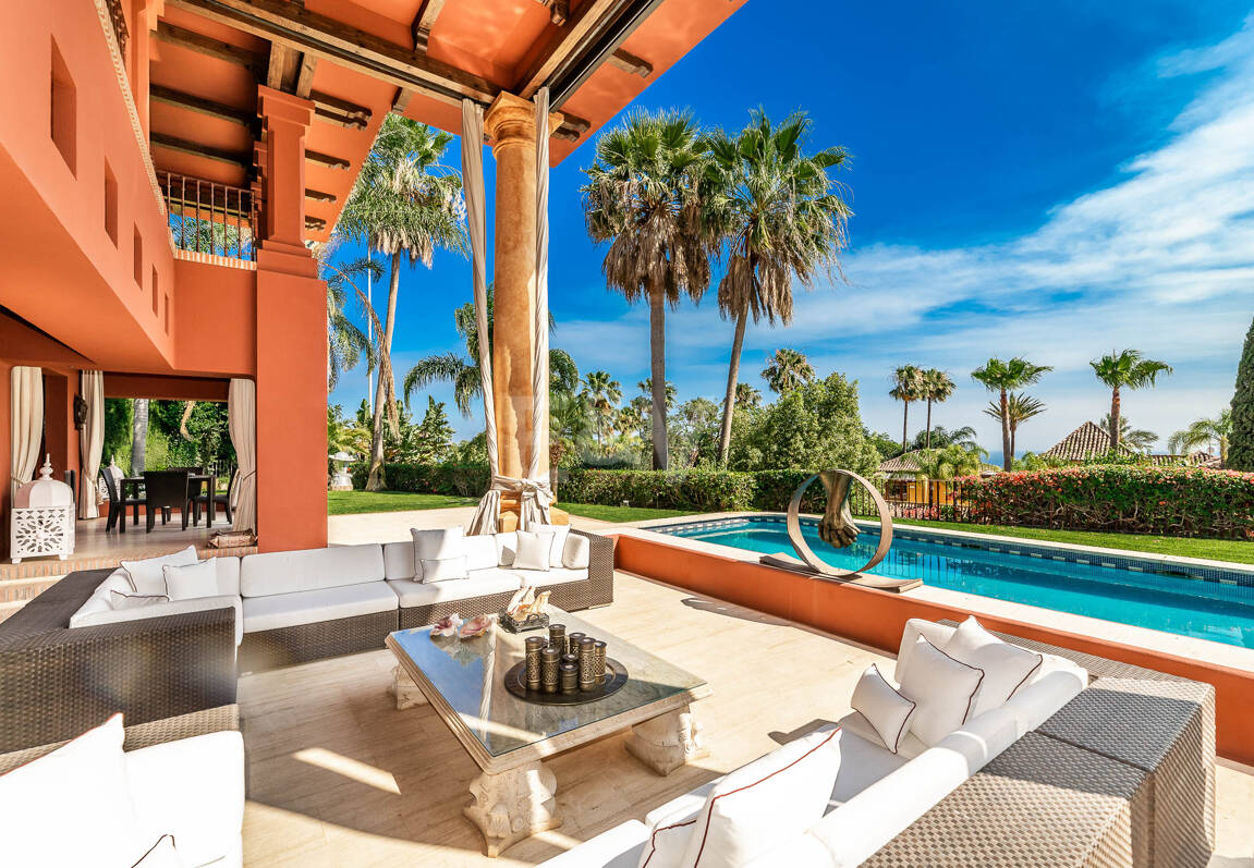 Utsökt herrgård med hisnande utsikt i Sierra Blanca