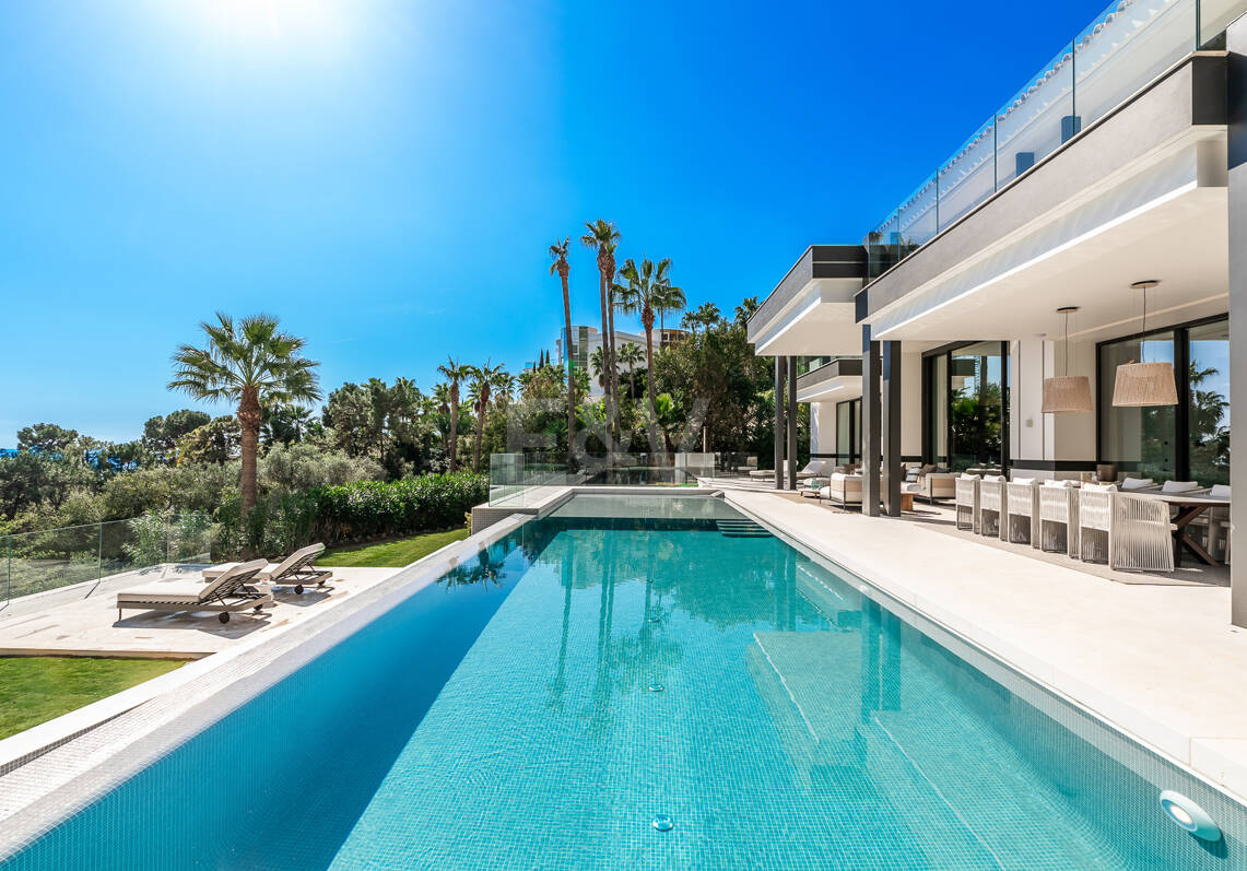 Villa Allure : la définition même du luxe dans un emplacement privilégié