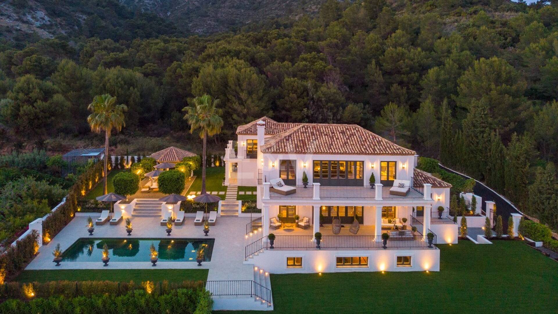 Elegancia incomparable en el corazón de Sierra Blanca