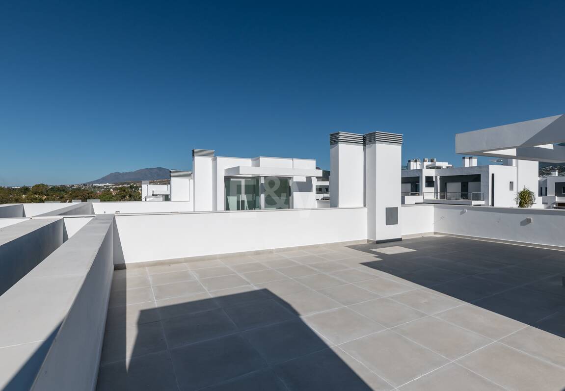 Amenity-Rich Townhouses med pooler och gym