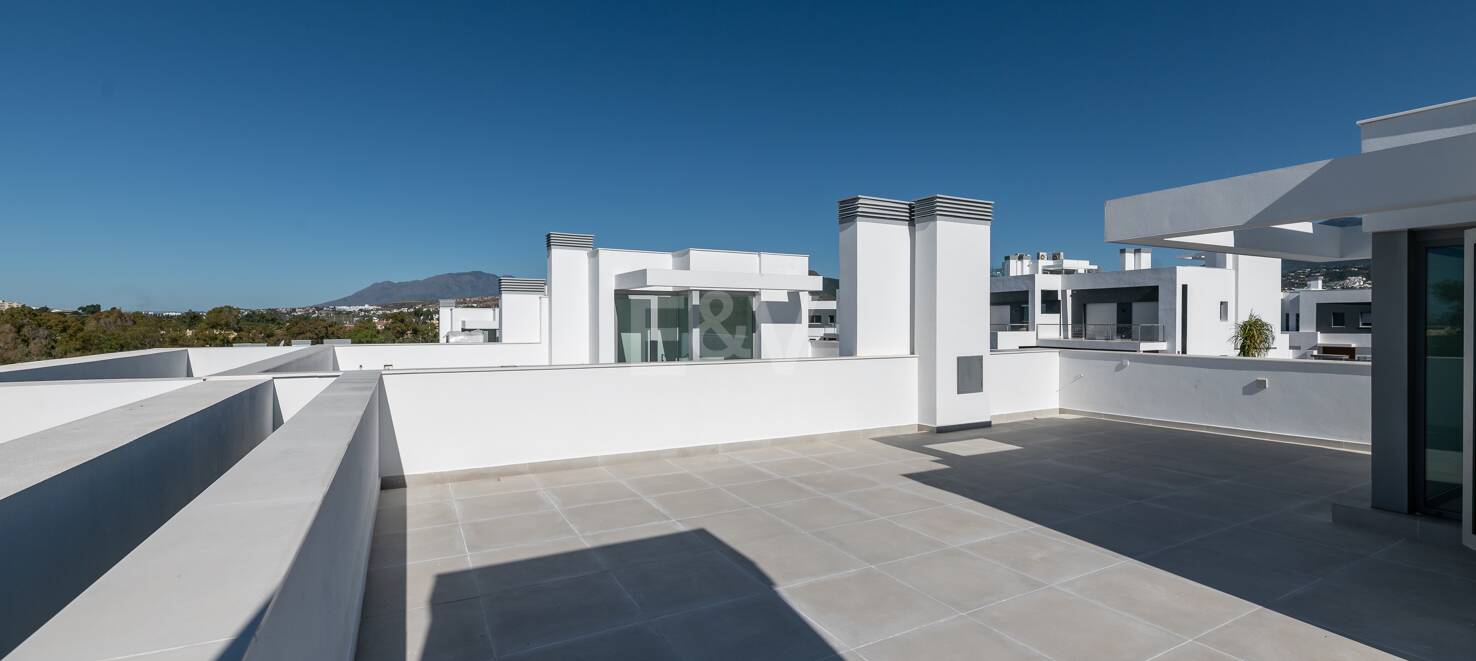 Amenity-Rich Townhouses med pooler och gym