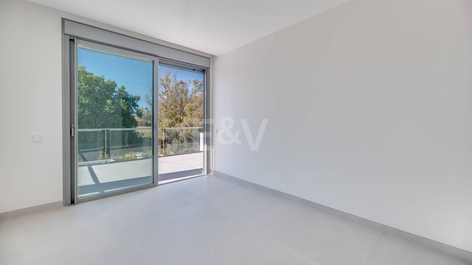 Amenity-Rich Townhouses med pooler och gym