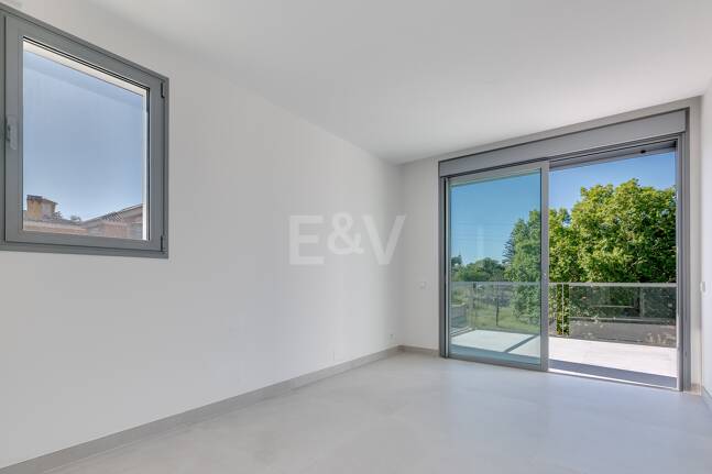 Amenity-Rich Townhouses med pooler och gym