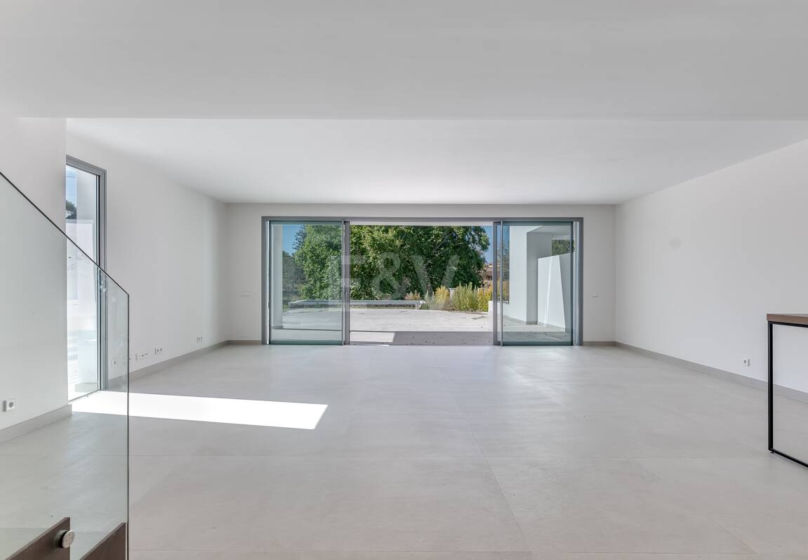 Amenity-Rich Townhouses med pooler och gym